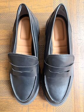Crown Vintage Black Penny Loafers with Tan Insole Dark Academia Whimsigoth 8